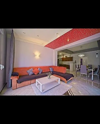 Monaco Apartamento Makarska