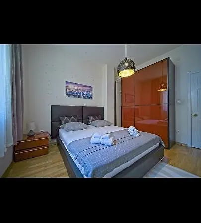 Monaco Apartman